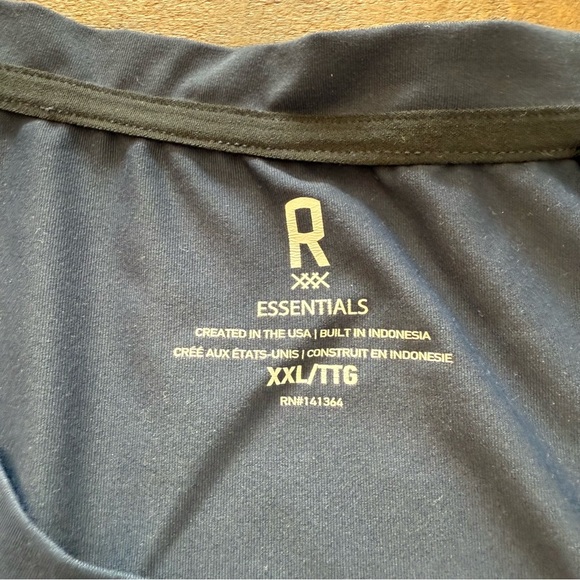 Rhône Essentials Dark Blue Short Sleeve Performance Tee - Picture 3 of 4